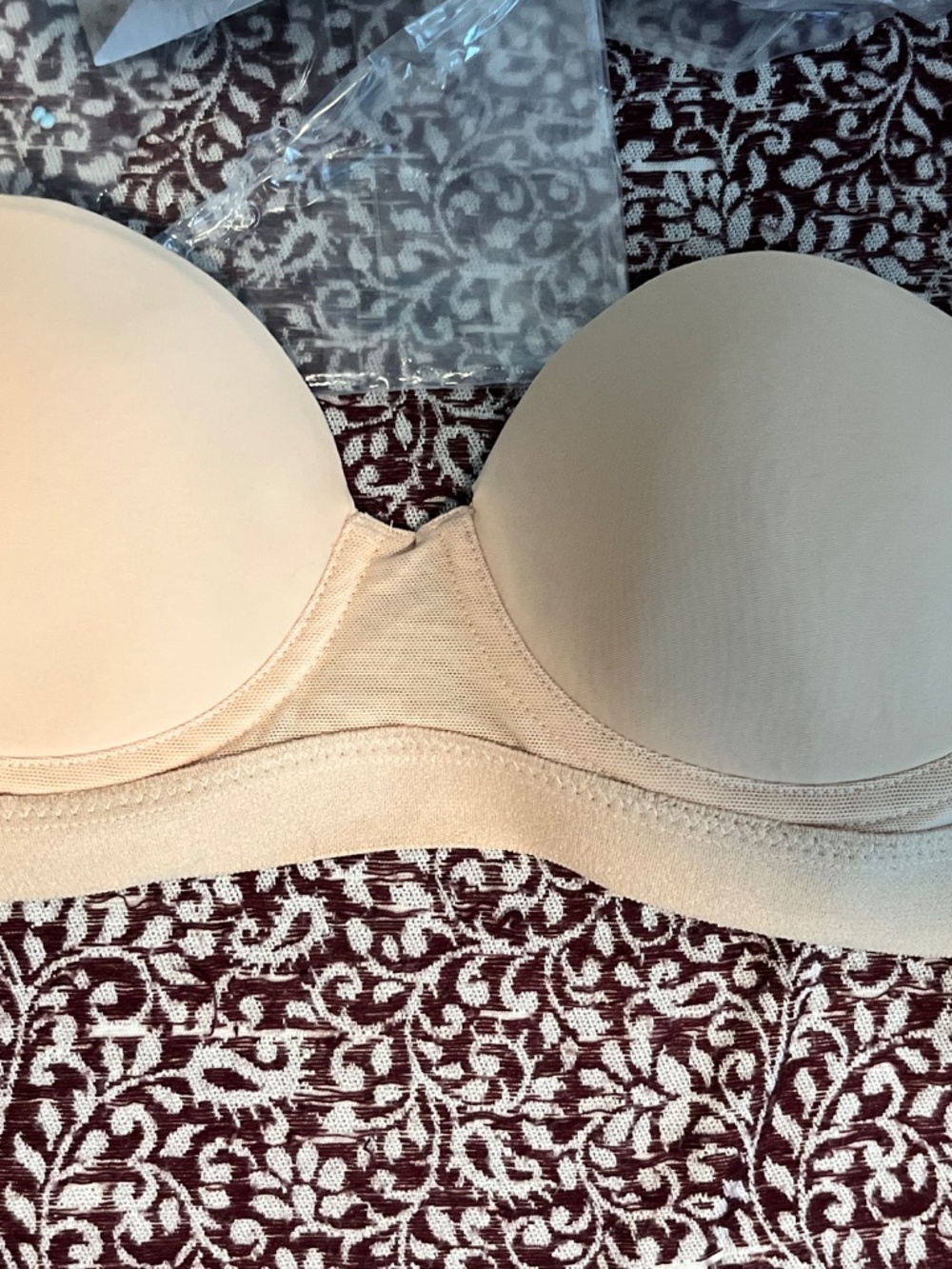 Strapless Bra - Picture 2 of 11
